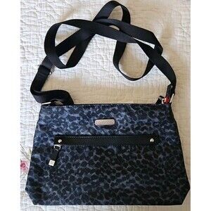 Baggallini Black & Gray Cheetah Print  Crossbody Bag Purse EUC